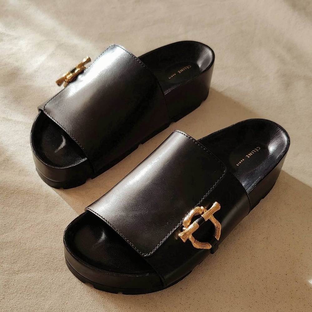 X SOLD X Bamboo Detail Boxy Slides